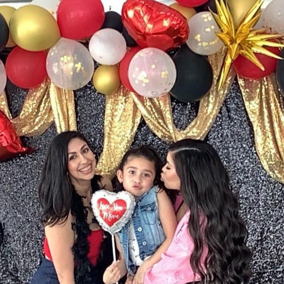 Meet your posher! - Picture 5 of 10